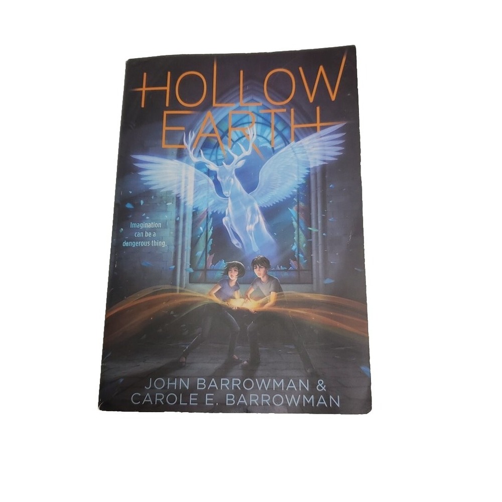 Hollow Earth Ser.: Hollow Earth by Carole E. Barrowman and John Barrowman (2013,